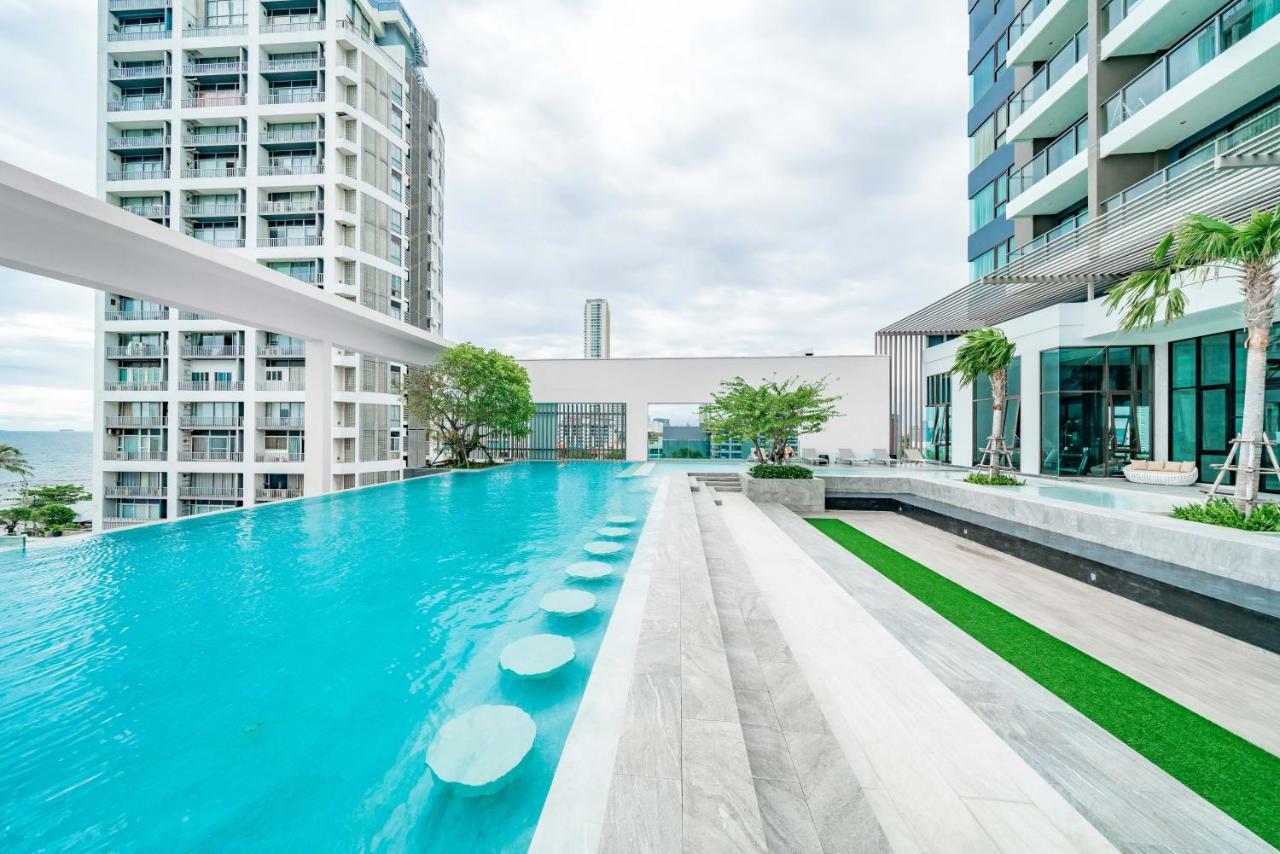 Pattaya Aeras Condotel Jomtien Beach Buitenkant foto